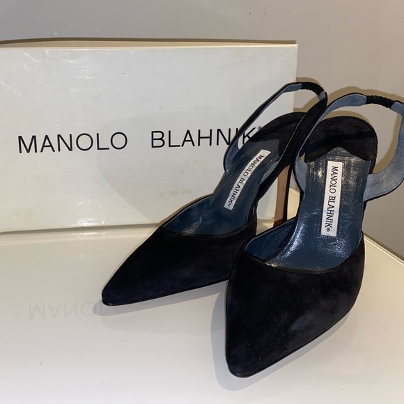Manolo Blahnik Shoes - Manolo Blahnik vintage suede pumps